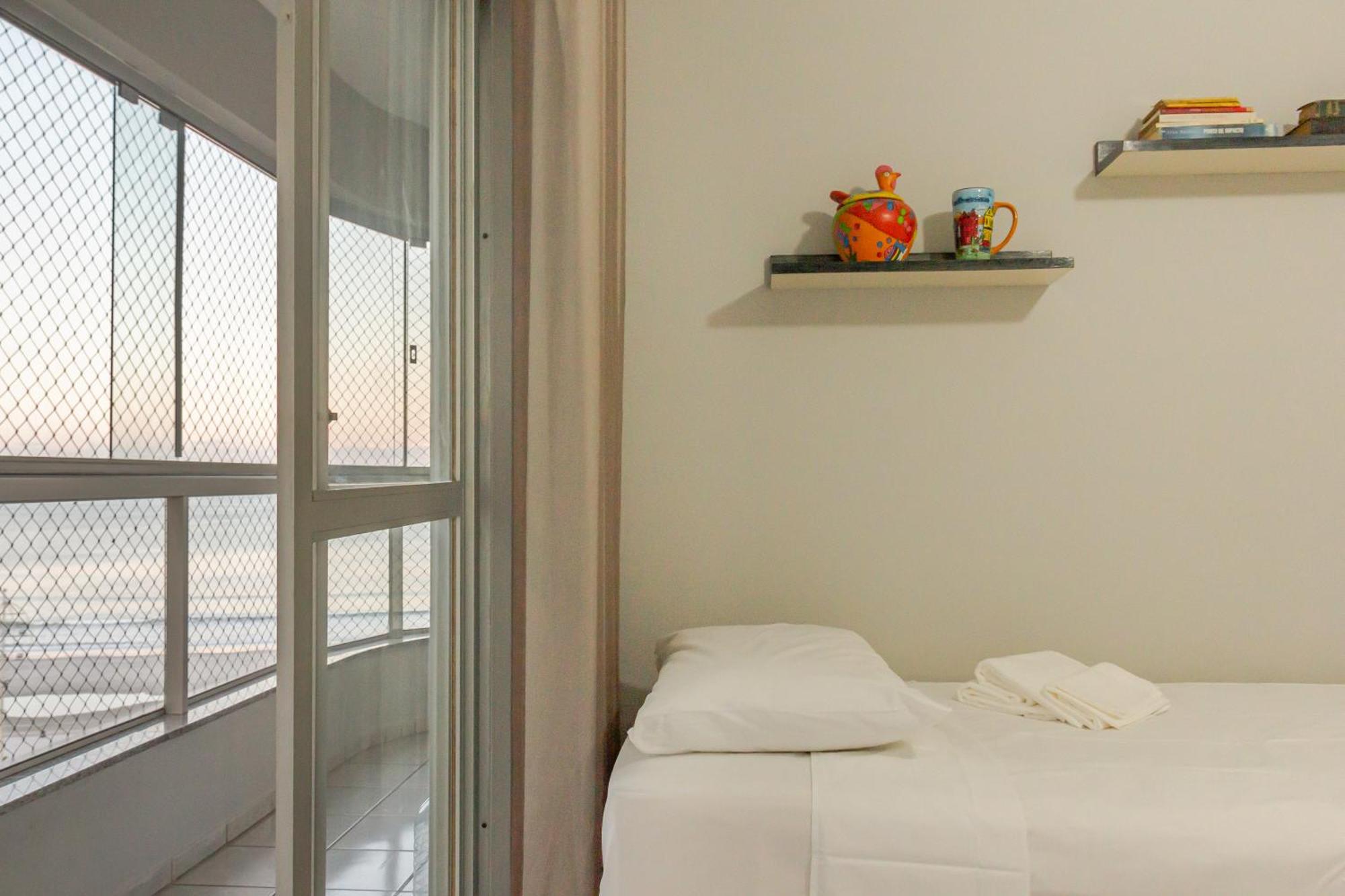 Apto Vista Mar, 10 Minutos Da Roda Gigante P572 * Balneario Camboriu